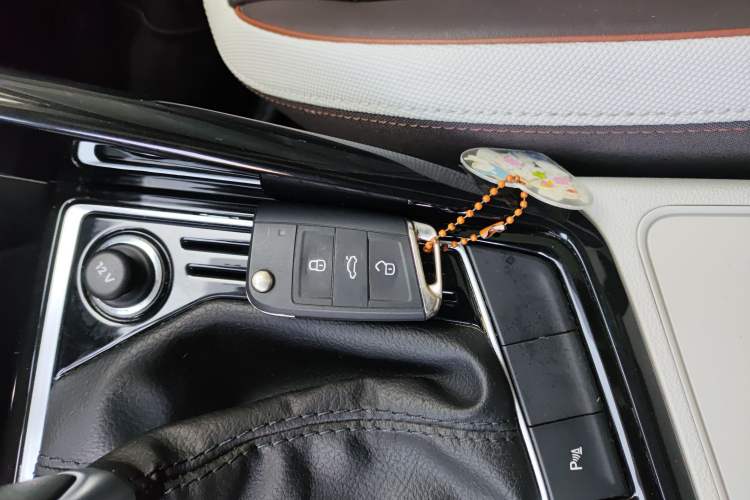 Used Volkswagen Tayron 2023 330TSI Two-Wheel-Drive Luxury Plus Advanced Version