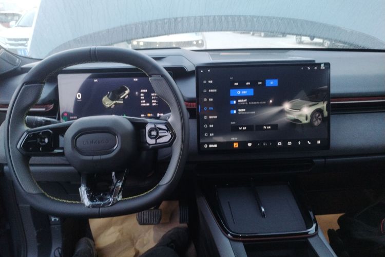 Used Lynk & Co 08 EM-P 2025 245km Ultra-Long Range Halo