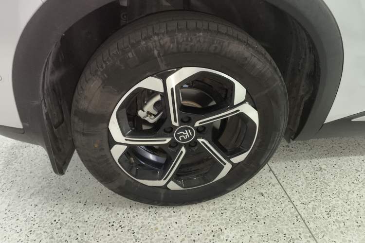 Used BYD Yuan PLUS 2025 Intelligent Driving Version 430 KM – Leading Edition