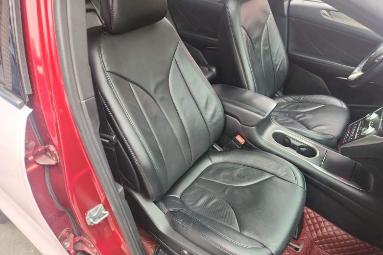 Used Lincoln MKC 2014 2.0T Four-Wheel Drive Prestige Edition