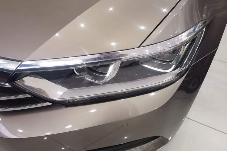 Used Volkswagen Magotan 2018 Facelift 330TSI DSG Luxury Model