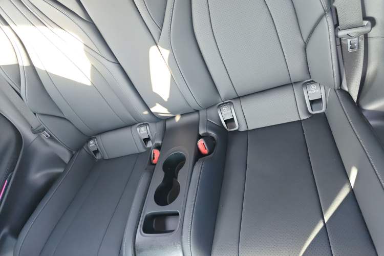 Used Mercedes-Benz CLE 2024 CLE 300 4MATIC Dynamic Coupe
