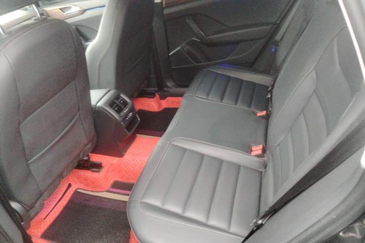 Used Volkswagen Tharu 2021 280TSI Two-Wheel Drive Comfort Edition