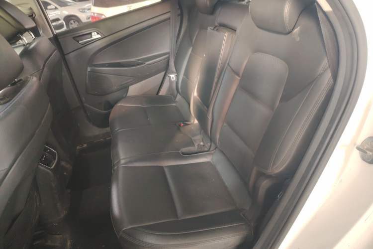 Used Hyundai Tucson 2015 1.6T Dual-Clutch Two-Wheel-Drive Smart Model