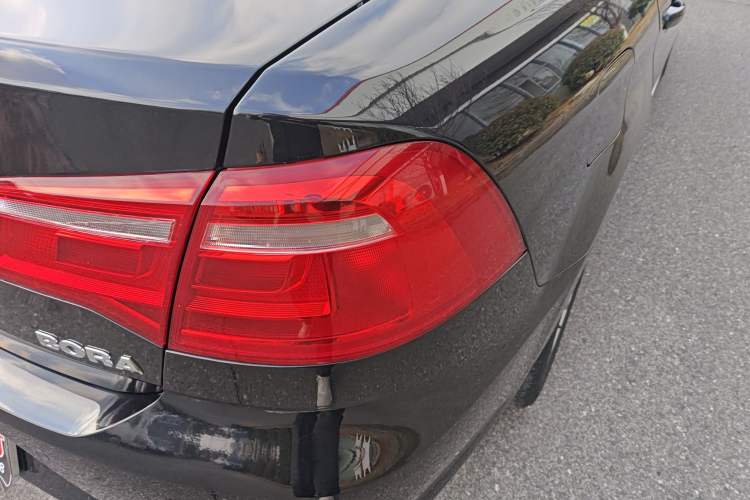 Used Volkswagen Bora 2015 Value Edition 1.6L Automatic Fashion Version