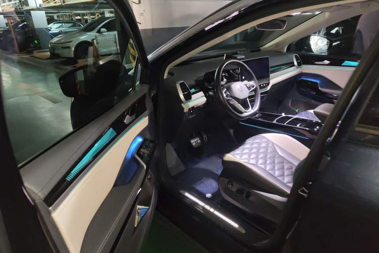 Used Volkswagen ID.6 CROZZ 2021 Long-Range PRO Edition
