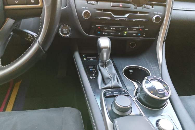 Used Lexus RX 2016 300 Two-Wheel Drive Elite Version China V Standard