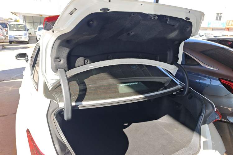 Used Toyota Avalon 2022 2.0L Ambition Edition
