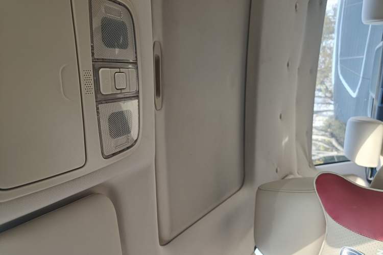 Used Changan Alsvin V7 2015 1.6L Manual Enjoyment Model China V Standard
