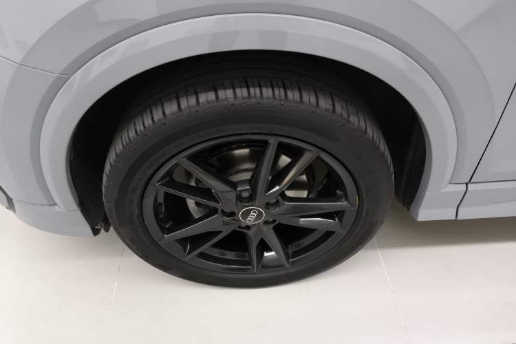 Used Audi Q2L 2022 35 TFSI Progressive Dynamic Edition
