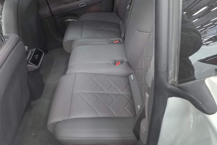 Used Nio ET7 2024 75 kWh Executive Edition
