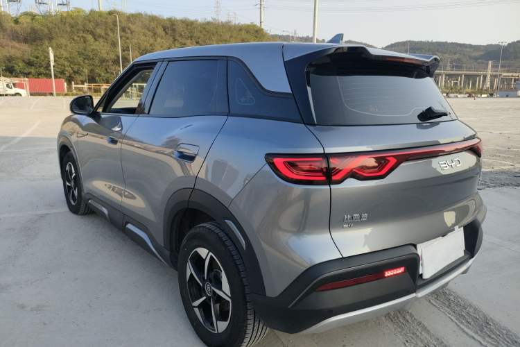 Used BYD Yuan UP 2024 401KM Leading Edition
