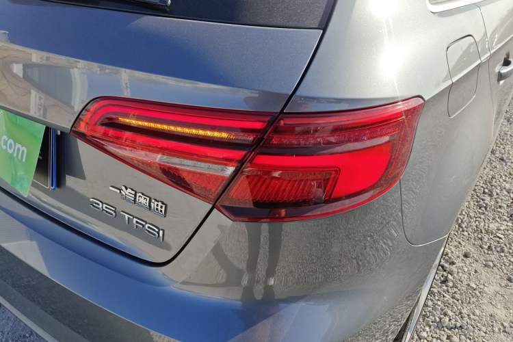 Used Audi A3 2020 Sportback 35 TFSI Fashion Edition China VI Emission Standard
