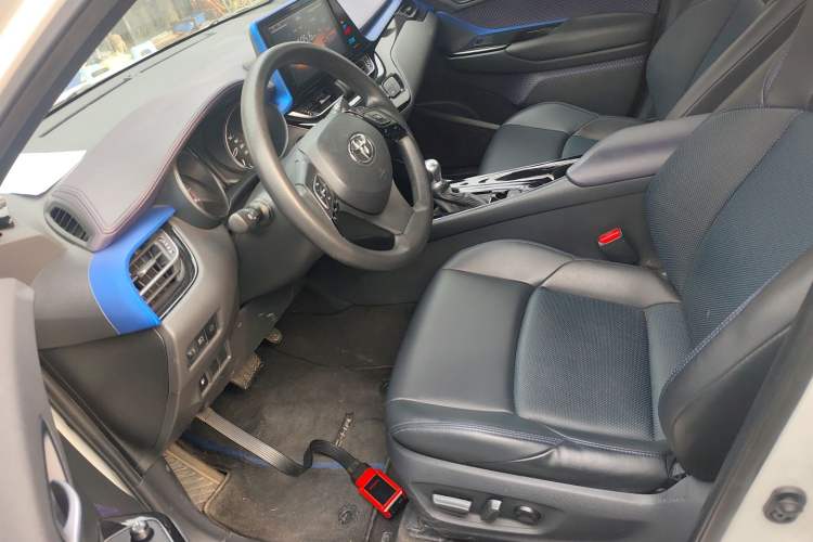 Used Toyota C-HR 2020 2.0L Leading Edition
