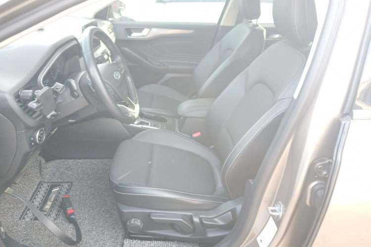 Used Ford Focus 2019 Hatchback EcoBoost 180 Automatic Trendy Model