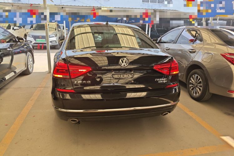 Used Volkswagen Passat 2017 330TSI DSG Luxury Edition
