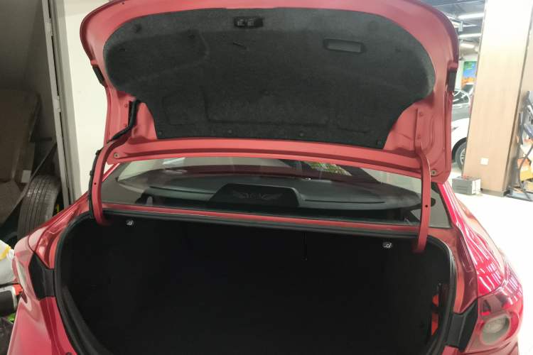 Used Mazda Mazda 3 Axela 2017 Sedan 1.5L Automatic Comfort Model Emission Standard China V
