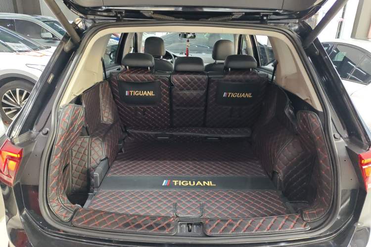 Used Volkswagen Tiguan L 2019 330TSI Automatic Two-Wheel Drive Smart Luxury Version China VI Standard