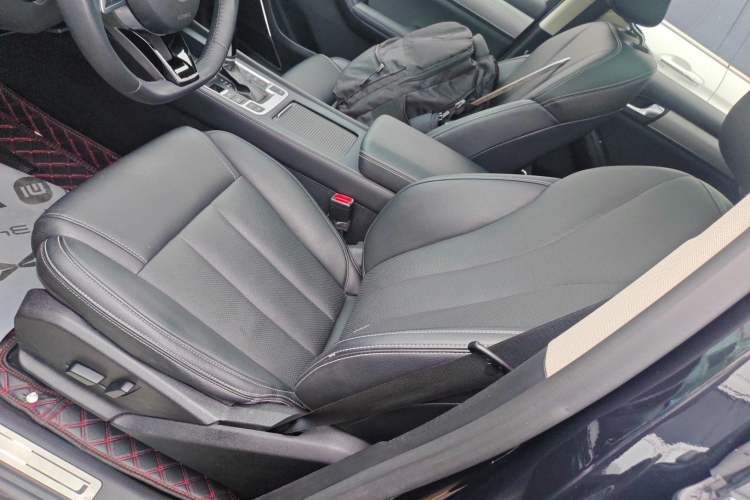 Used BYD Tang 2018 2.0T Automatic Smart Connect Prestige 7-Seater China V Standard