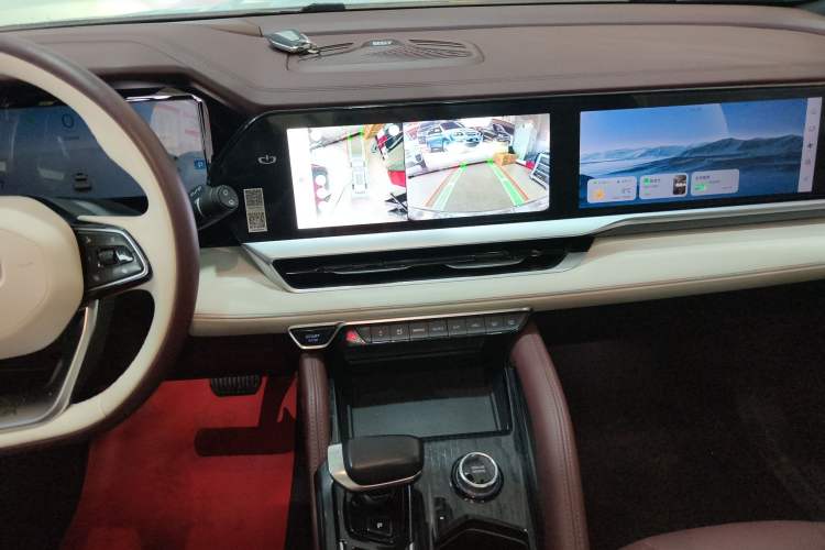 Used Geely Auto Monjaro L 2021 2.0TD DCT EVO Two-Wheel Drive Prestige Version
