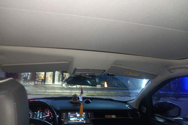 Used Land Rover Discovery Sport 2019 240 PS SE Dynamic Version China V Standard