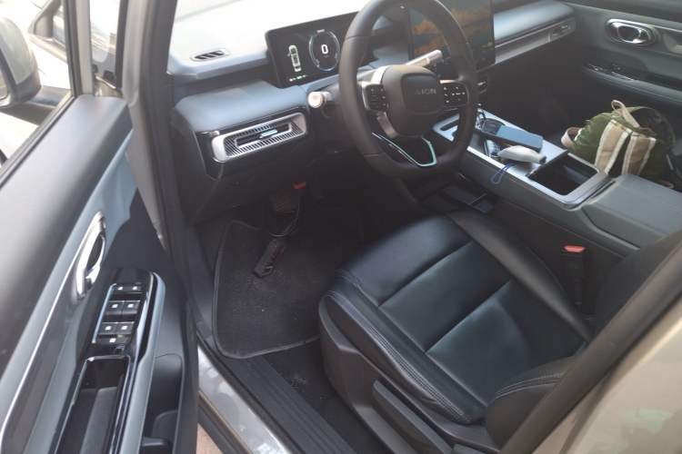 Used AION Y 2023 Younger
