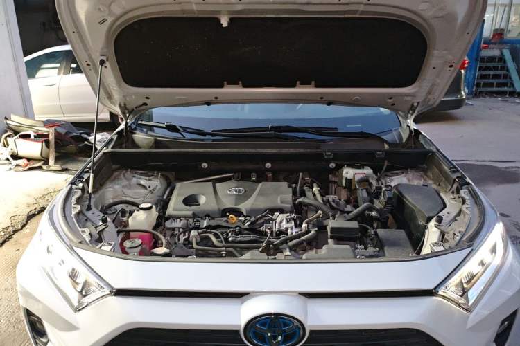 Used Toyota RAV4 2020 Dual-Engine 2.5L E-CVT Two-Wheel Drive Elite Edition
