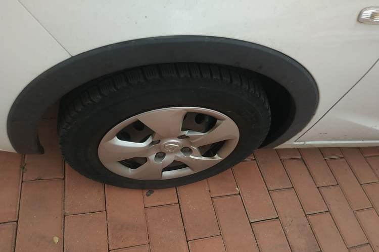 Used Baojun 310 2016 1.2L manual Comfort trim level
