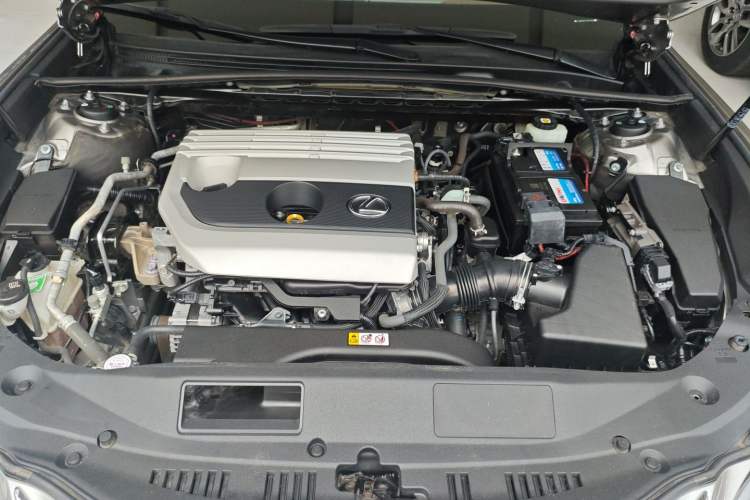 Used Lexus ES 2020 200 Excellence Edition
