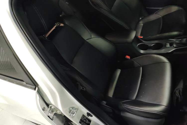 Used Toyota FRONTLANDER 2023 2.0L CVT Elite Edition