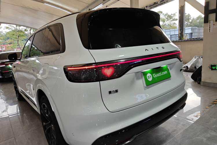 Used Hima AITO M8 2025 Extended-Range Max+ Version 53.4 kWh 5-Seater Edition
