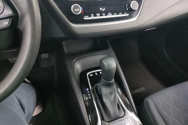 Used Toyota Corolla 2023 1.8L Smart Electric Hybrid Dual-Motor Elite Edition
