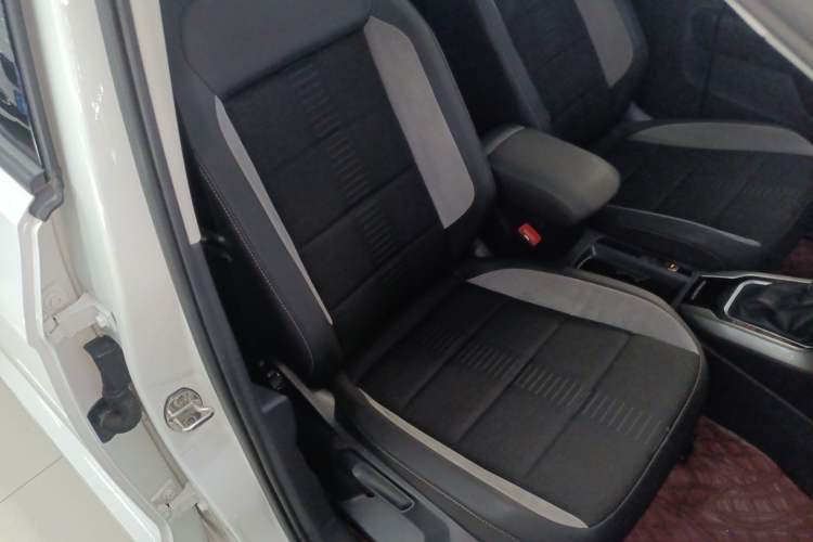 Used Volkswagen T-ROC 2020 230TSI DSG Two-Wheel Drive Advanced Version
