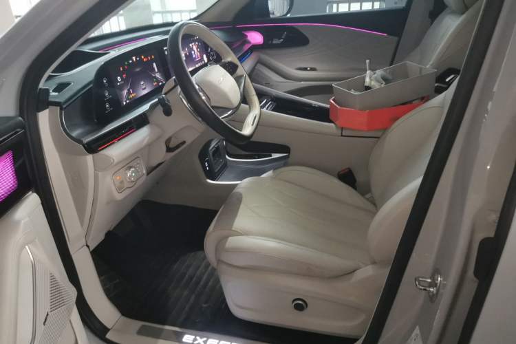 Used  Stellar 2023 400T Four-Wheel Drive Luxury Edition
