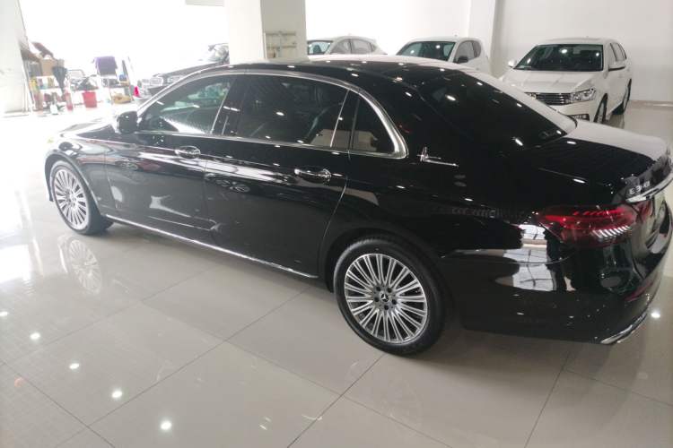 Used Mercedes-Benz E-Class 2021 E 300 L Stylish Model
