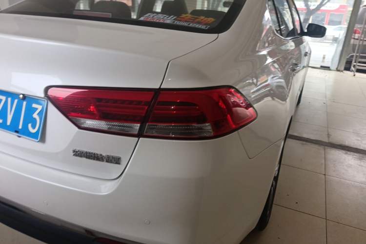 Used Kia K4 2014 1.8L Automatic DLX
