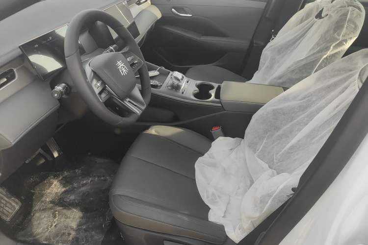 Used BYD Qin PLUS 2025 DM-i Smart Drive 55KM Leading Model
