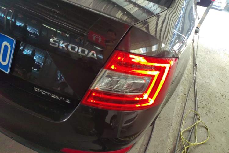 Used Skoda Octavia 2015 1.6L Automatic Yijie Edition
