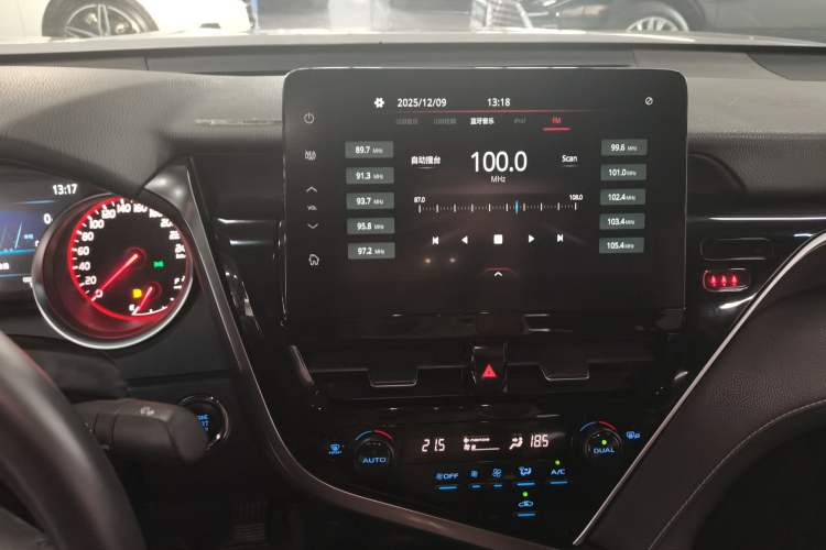 Used Toyota Camry 2021 2.0S FENGSHANG Edition
