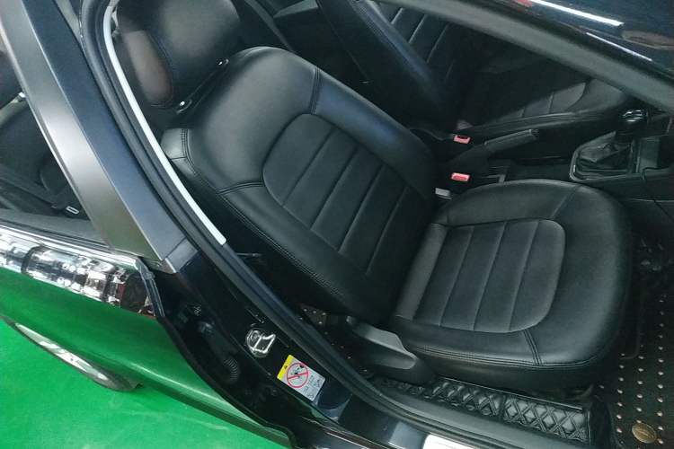 Used Volkswagen Santana 2016 1.6L Automatic Fashion Edition