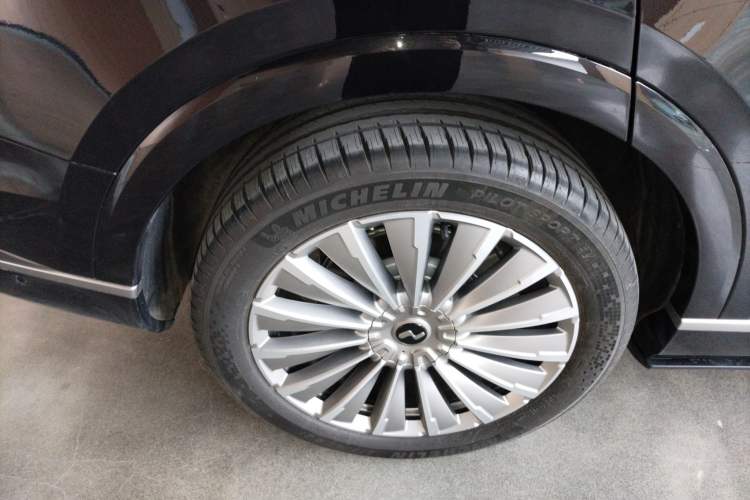 Used ONVO Luxeed L90 