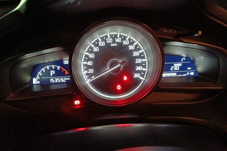 Used Mazda CX-4 2018 2.0L Automatic Two-Wheel Drive Blue Sky Luxury Edition
