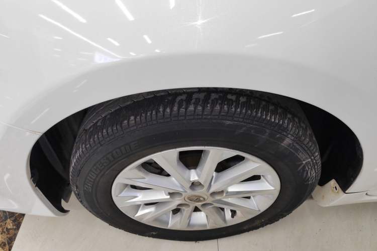 Used Toyota Camry 2016 2.0G 10th Anniversary Leading Edition
