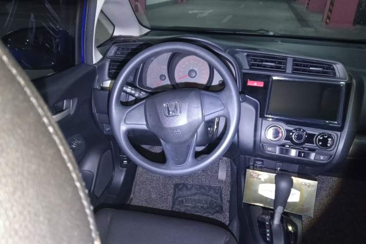 Used Honda Fit 2016 1.5L LX CVT Comfort Model
