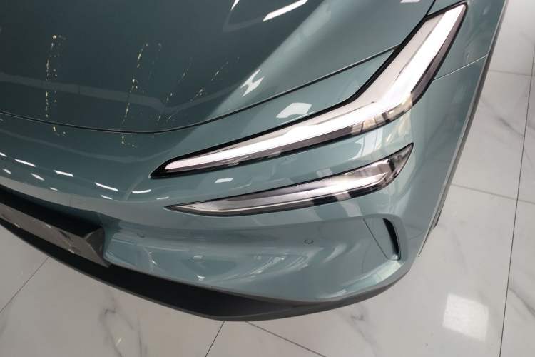 Used ONVO L60 2024 60 kWh Rear-Drive Version
