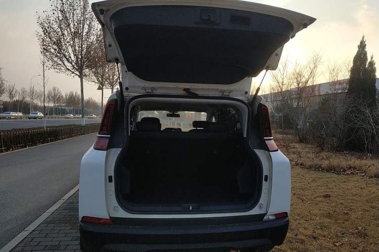 Used Bestune NAT 2022 Enjoy Travel Battery-Swap Version 120kW 401km