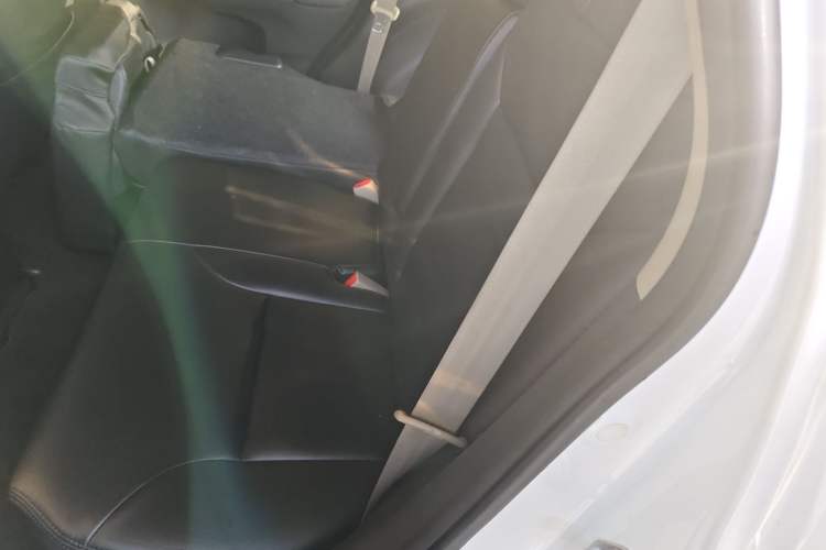 Used Honda CR-V 2016 2.0L Two-Wheel Drive Classic Edition
