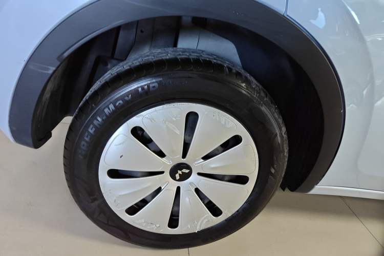 Used Wuling Bingo 2023 410 km Lingxi Deluxe Edition
