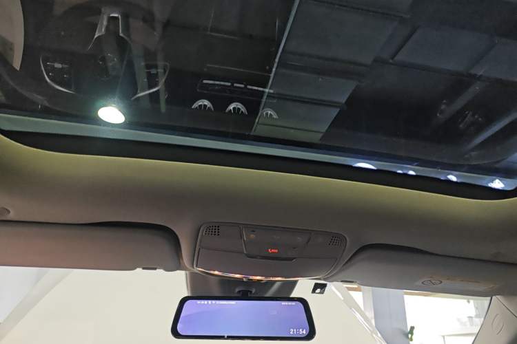 Used Mercedes-Benz C-Class 2019 C 300 L Sport Edition
