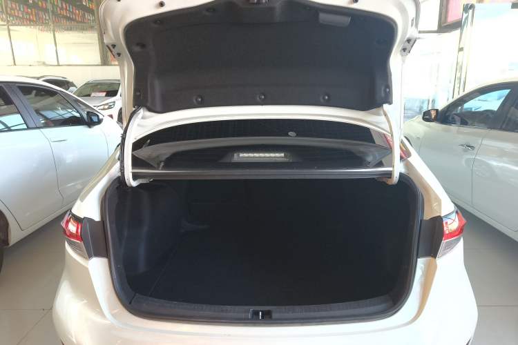 Used Toyota Levin 2019 185T CVT Luxury Edition China V Standard
